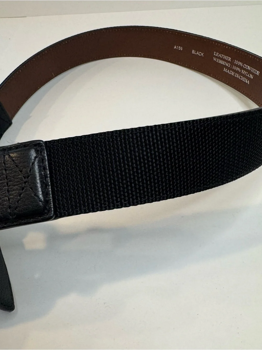 Carhartt Mens Belt 32 Black Cowhide Genuine leather and nylon silver tone buckle